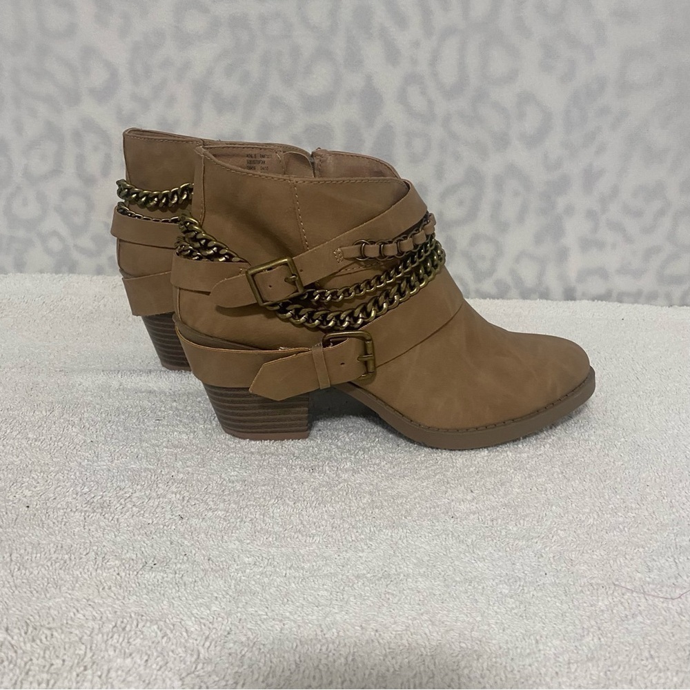 SO Authentic American Apparel Moto Buckle Ankle Boots Tan Size 8M Zip Up EUC